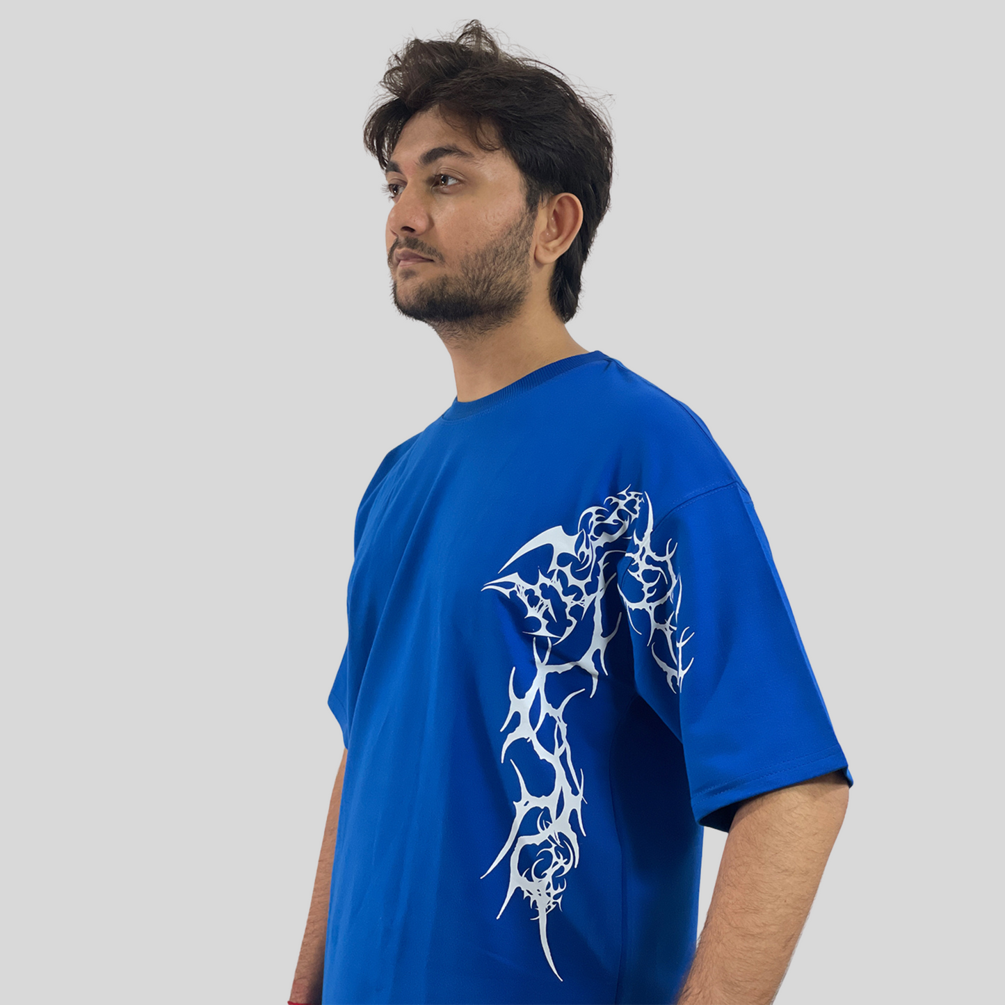 SIDE DESGIN TRIBE TEE